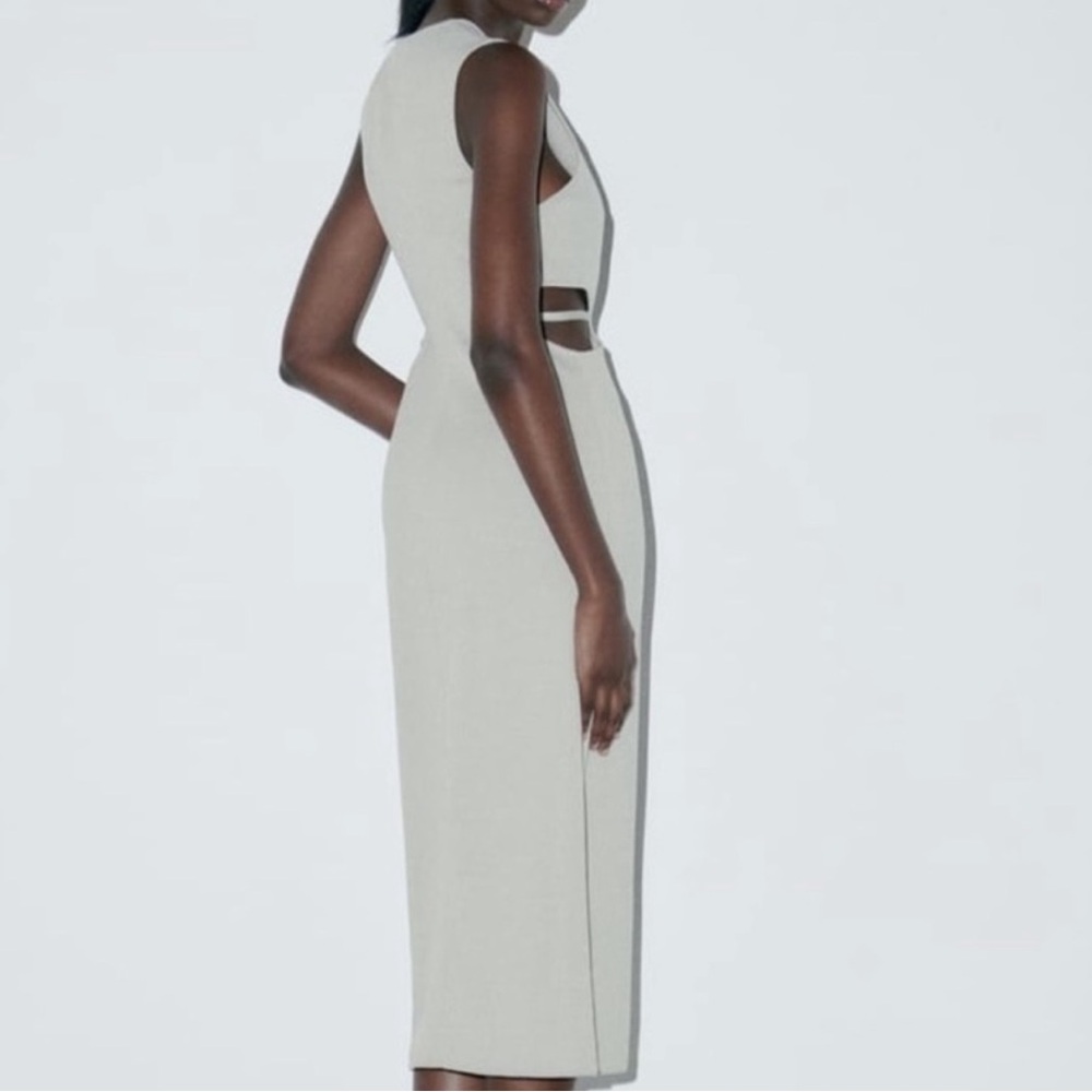 Zara Gray Cut-Out Midi Dress - Picture 3 of 6
